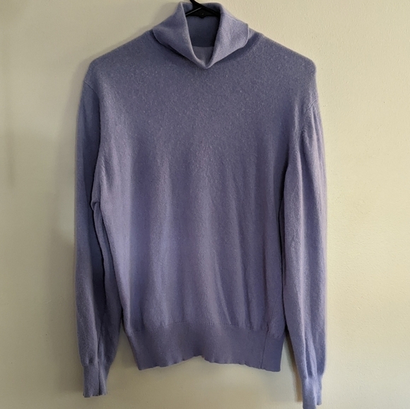 Cashmere Turtleneck Sweater Made in Scotland Lavender - Picture 1 of 7